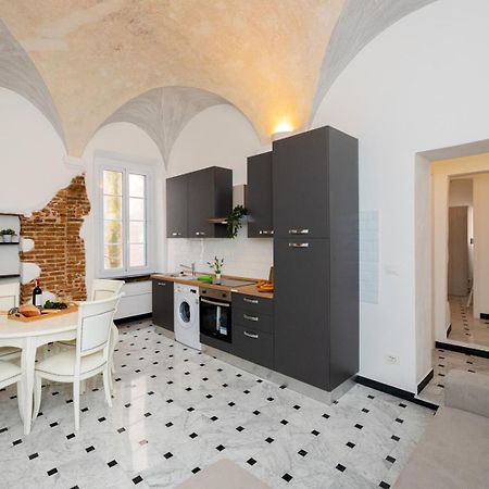 La Corte Sconta Finalborgo ฟีนาเลลีกูเร ภายนอก รูปภาพ
